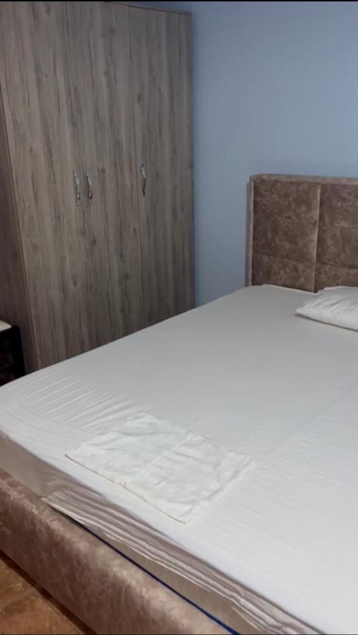 Guest House Andersoni Dhoma Plazhi Andersoni Shen Ded Gjoni Exterior photo